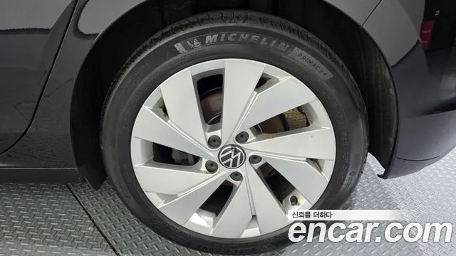 Volkswagen Golf Golf 8 поколение 2.0 TDI Premium — Фото автомобиля 19