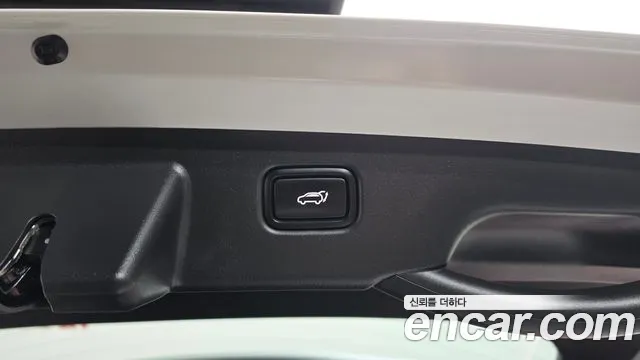 Kia Niro The All New — Фото автомобиля 21