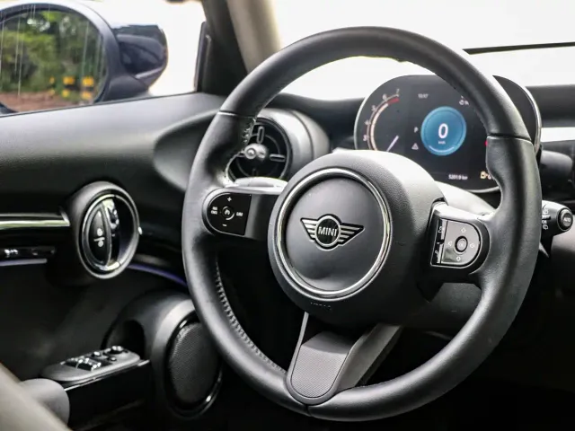MINI Hatch — Фото автомобиля 8