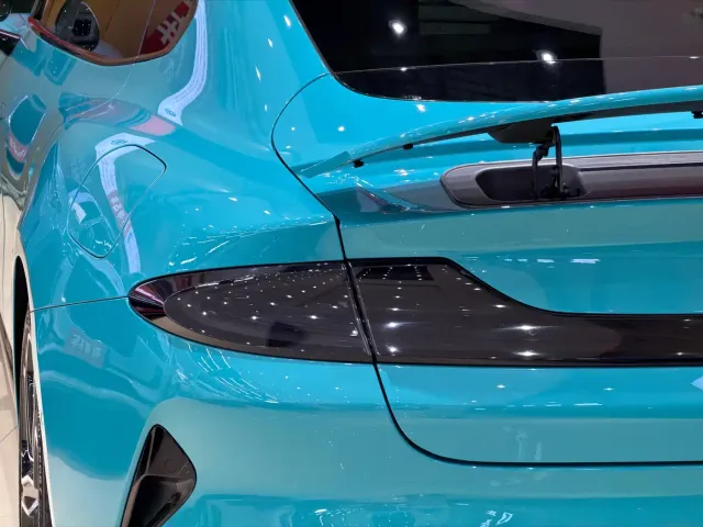 Xiaomi SU7 — Фото автомобиля 4