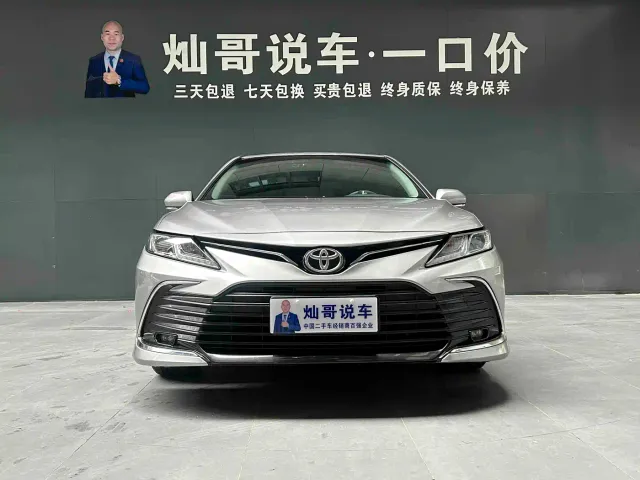 Toyota Camry — Фото автомобиля 7