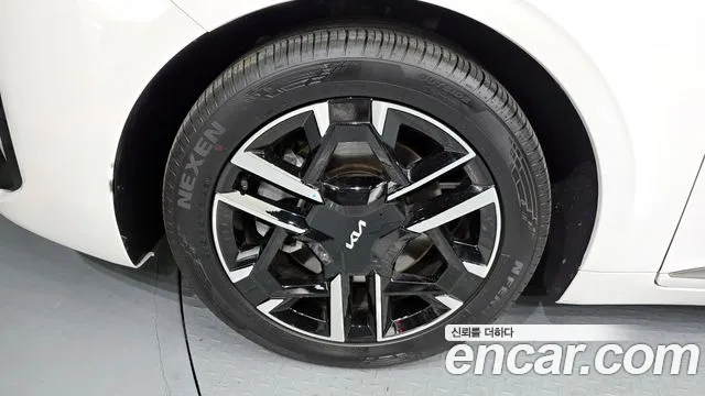 Kia K8 The New K8 2.5 Бензин 2WD — Фото автомобиля 5
