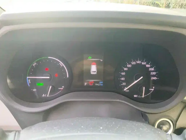 Toyota Sienna — Фото автомобиля 15