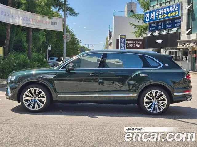 Bentley Bentayga — Фото автомобиля 4
