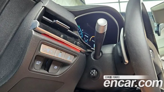 Genesis G80 Бензин 2.5 турбо AWD — Фото автомобиля 24