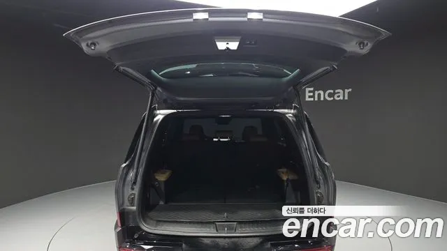 Hyundai Santafe — Фото автомобиля 20