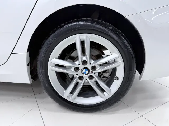 BMW 1 Series — Фото автомобиля 24