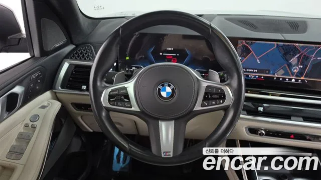BMW X7 — Фото автомобиля 13