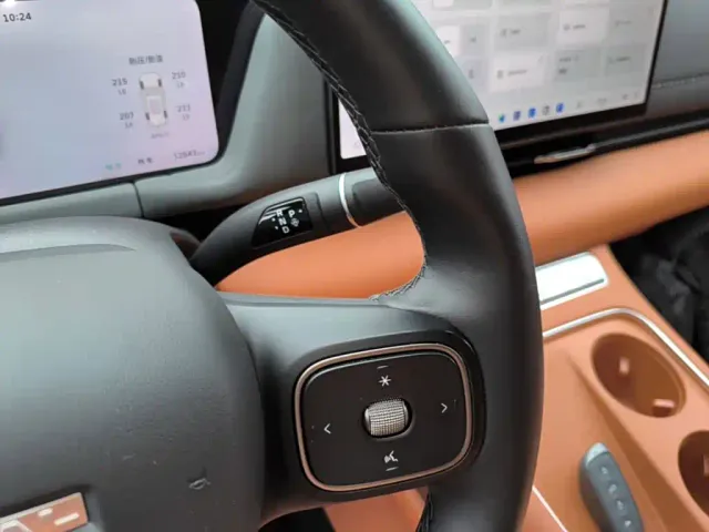 Haval Xiaolong MAX — Фото автомобиля 13