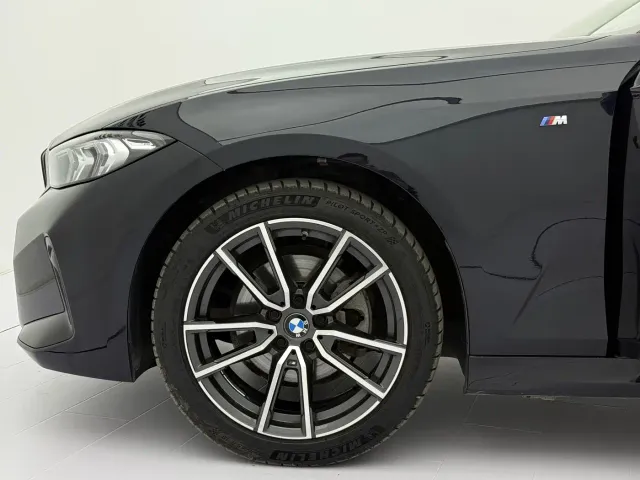 BMW 3 Series — Фото автомобиля 22