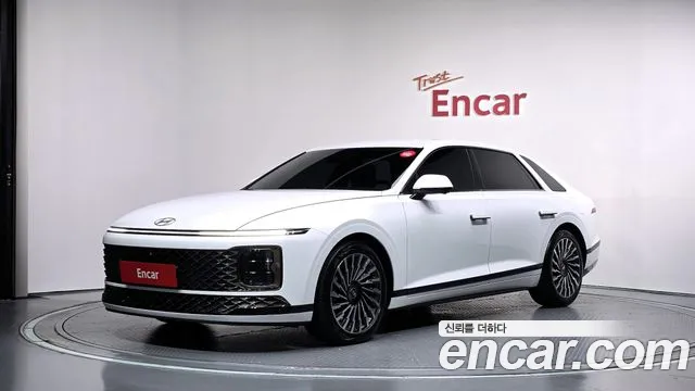 Фотография автомобиля — Hyundai Grandeur GN7