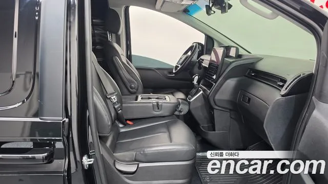 Hyundai Staria — Фото автомобиля 11