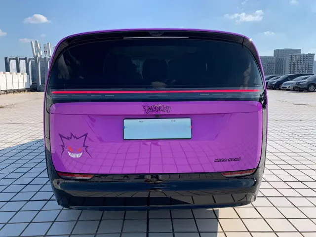 Li Auto MEGA — Фото автомобиля 5