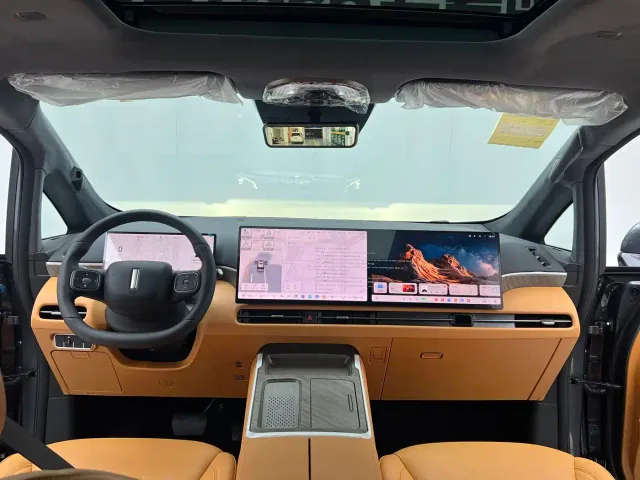 Wey Alpine — Фото автомобиля 10
