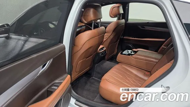 Genesis G80 Бензин 2.5 турбо AWD — Фото автомобиля 11