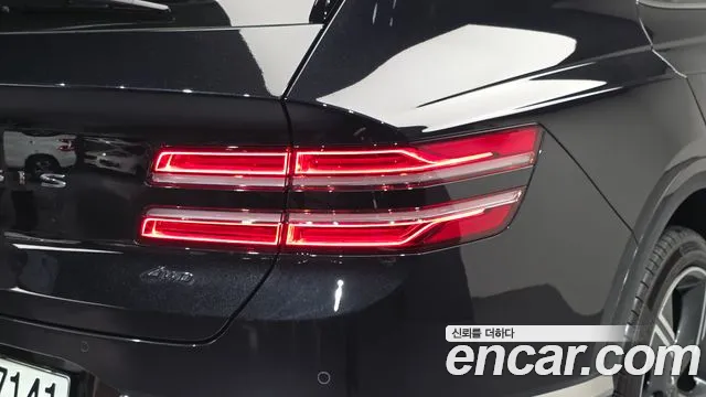 Genesis GV80 — Фото автомобиля 8