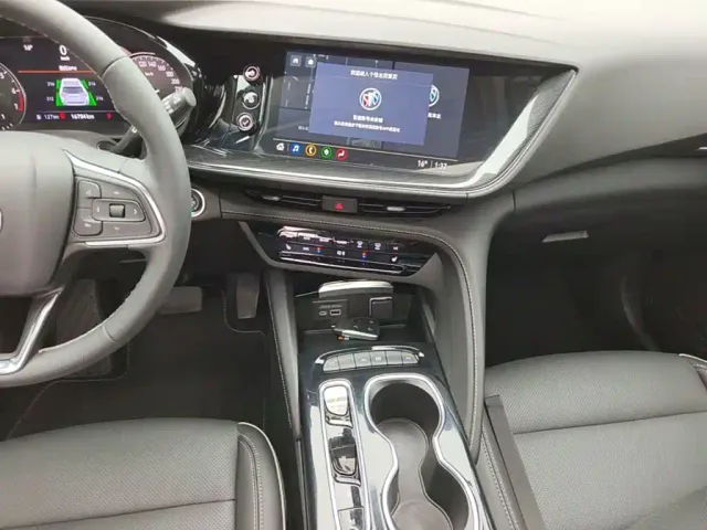Buick Envision Plus — Фото автомобиля 12