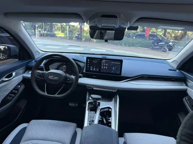 Geely Xingrui — Фото автомобиля 14