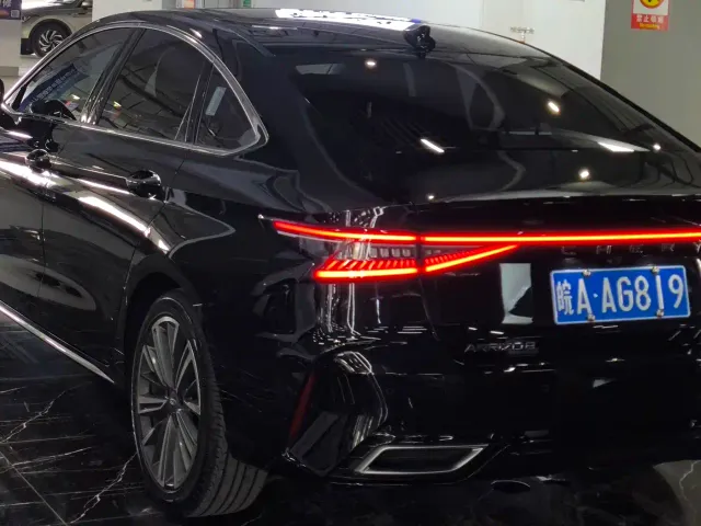 Chery Arrizo 8 — Фото автомобиля 5