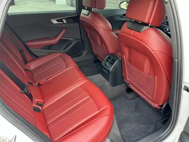 Audi A4L — Фото автомобиля 19