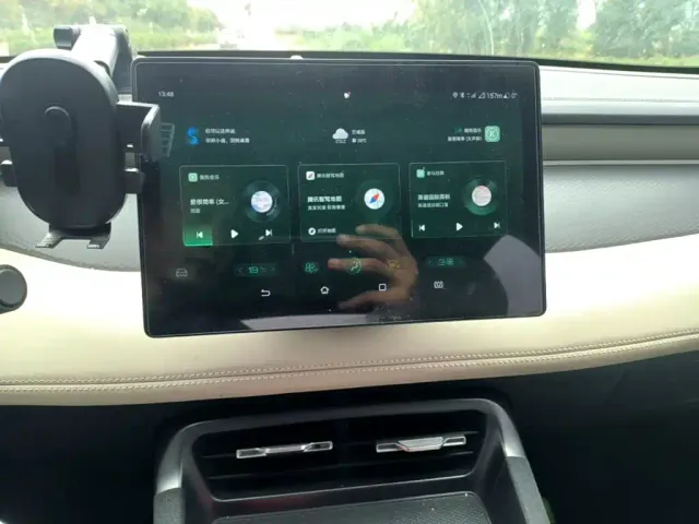 BYD Qin PLUS — Фото автомобиля 12