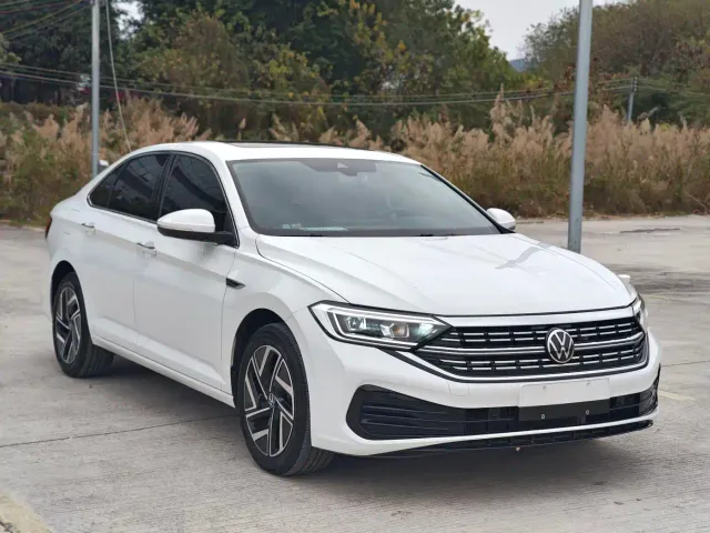 Volkswagen Sagitar — Фото автомобиля 3