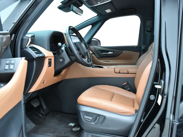 Toyota Alphard — Фото автомобиля 8