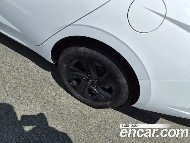 Hyundai AVANTE Avante (CN7) — Фото автомобиля 6