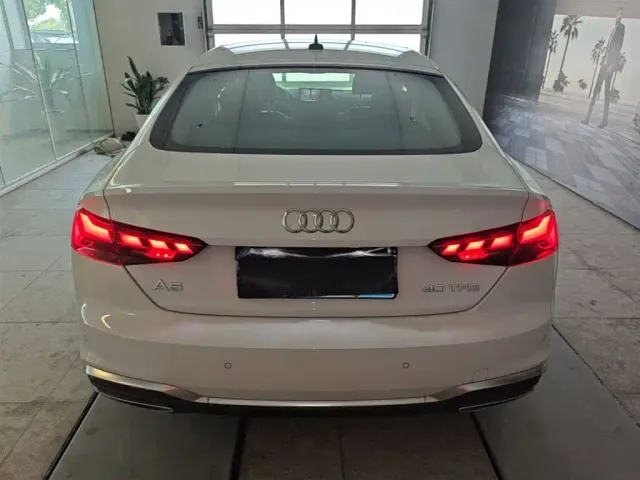 Audi A5 — Фото автомобиля 5