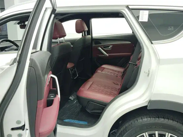 Jetour X70 Plus — Фото автомобиля 11