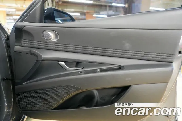 Hyundai AVANTE Новый Avante (CN7) — Фото автомобиля 18