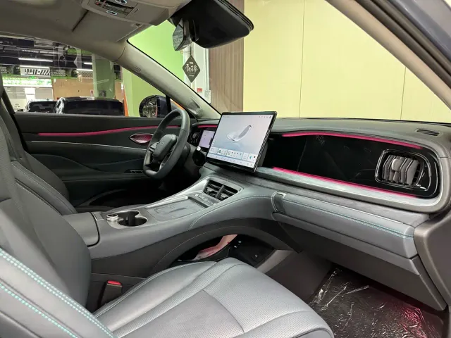 BYD Hai Shi 07 DM-i — Фото автомобиля 10