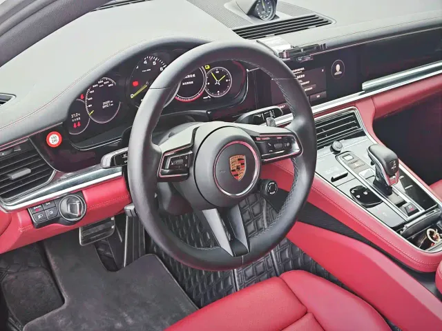 Porsche Panamera — Фото автомобиля 11