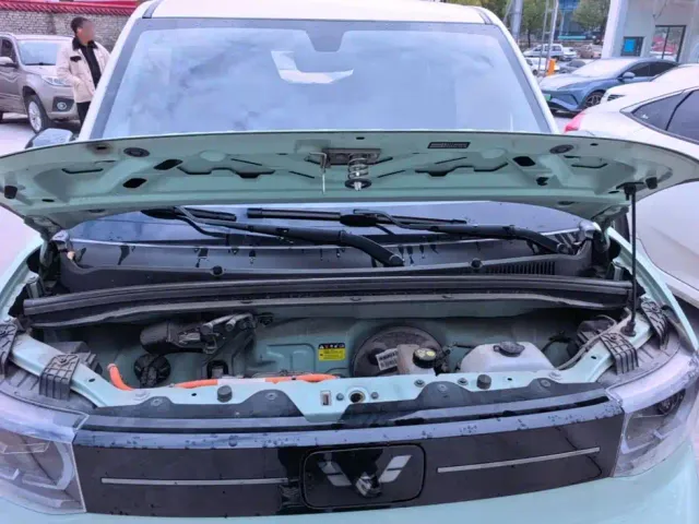 Wuling Hongguang Mini EV — Фото автомобиля 19