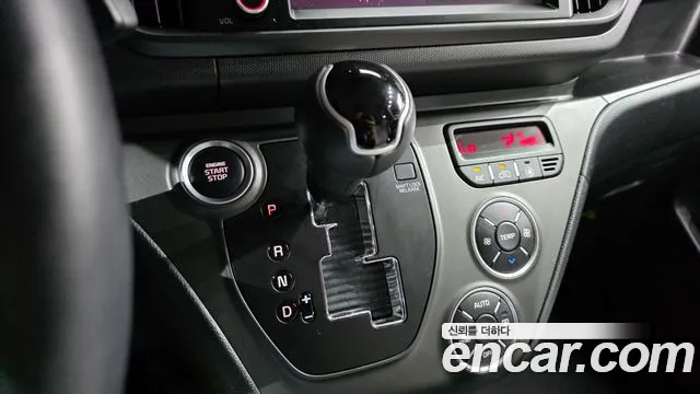 Kia RAY Новый Kia Ray Signature — Фото автомобиля 9