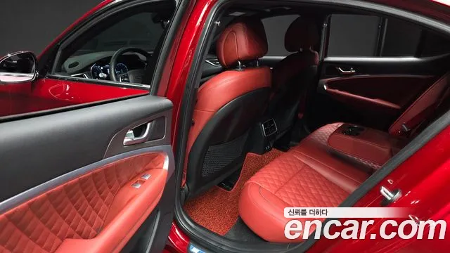 Genesis G70 New — Фото автомобиля 18