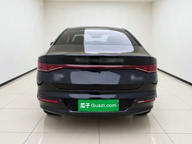 BYD Qin PLUS — Фото автомобиля 5