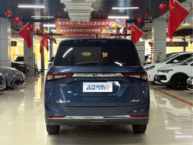 Wuling Jiachen — Фото автомобиля 4