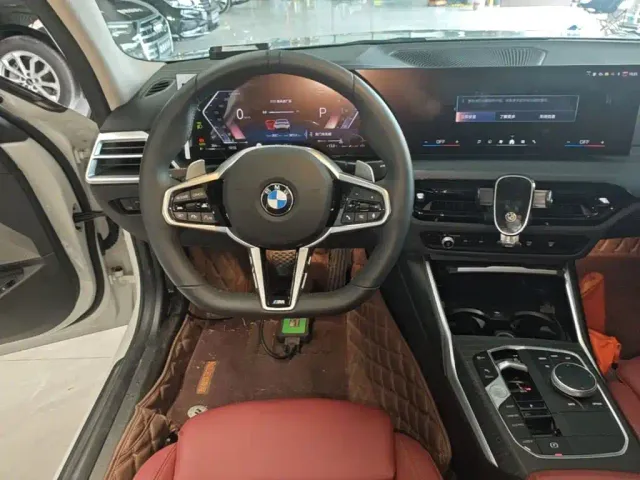 BMW 3 Series — Фото автомобиля 10