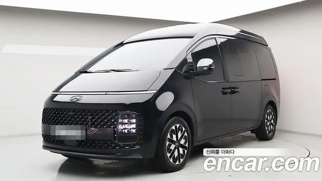 Фотография автомобиля — Hyundai Staria