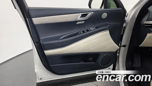 Genesis GV80 — Фото автомобиля 13
