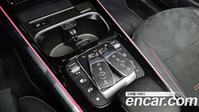 Mercedes-Benz GLB-Class — Фото автомобиля 9