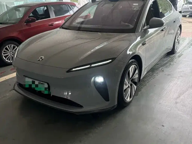 Фотография автомобиля — Nio ET5