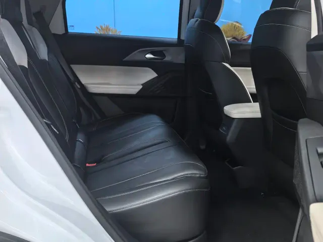 Geely Geometry E Firefly — Фото автомобиля 10