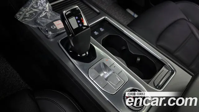 KG_Mobility_Ssangyong Rexton — Фото автомобиля 9