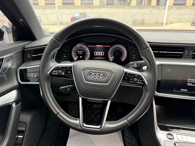Audi A6L — Фото автомобиля 11