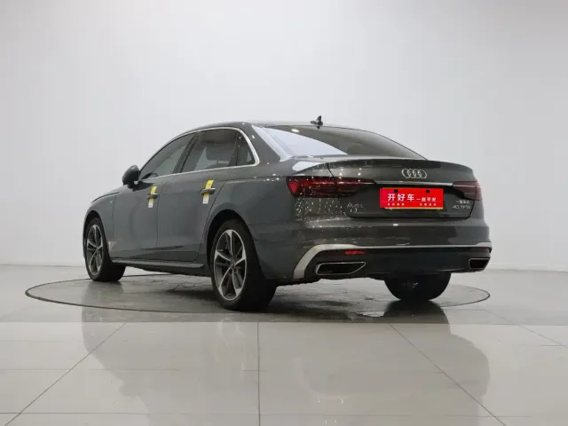 Audi A4L — Фото автомобиля 6