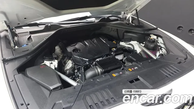 Genesis GV80 — Фото автомобиля 9