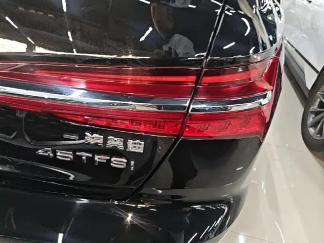 Audi A6L — Фото автомобиля 7