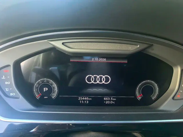 Audi A8 — Фото автомобиля 4
